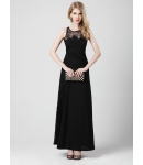 Jerseyklänning i svart med skir spets